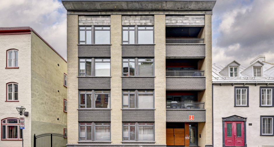 Façade