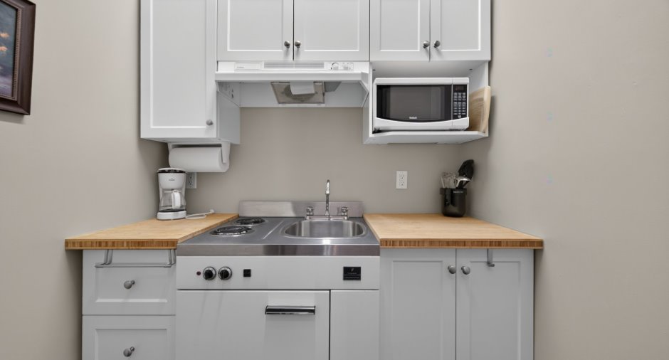 Kitchenette