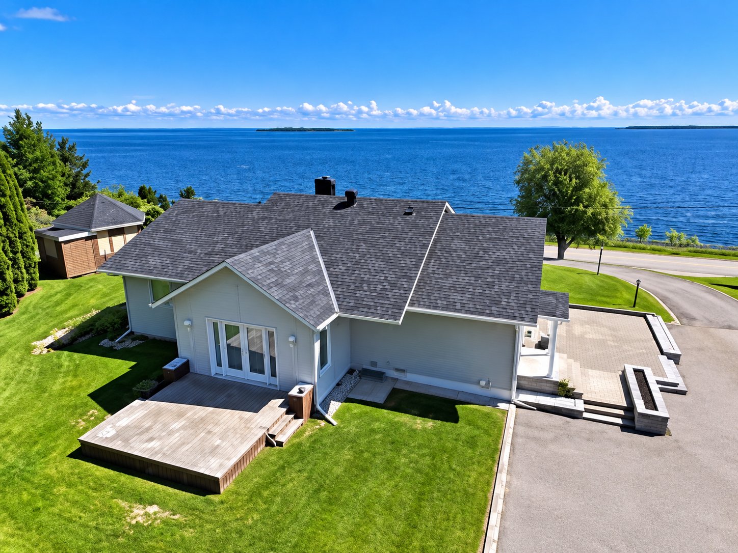 983 Boul. de l'Anse — photo 3