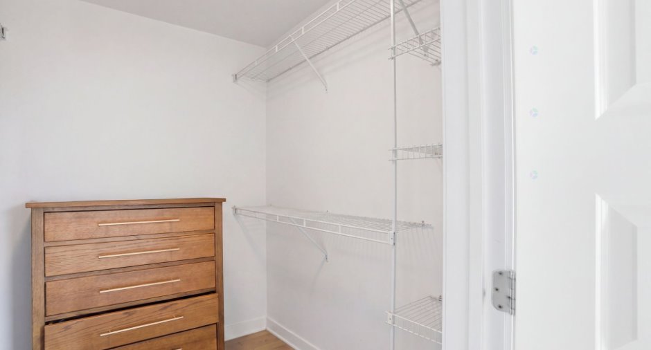 Walk-in closet