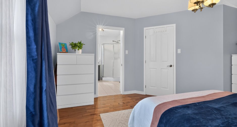 Chambre à coucher principale
