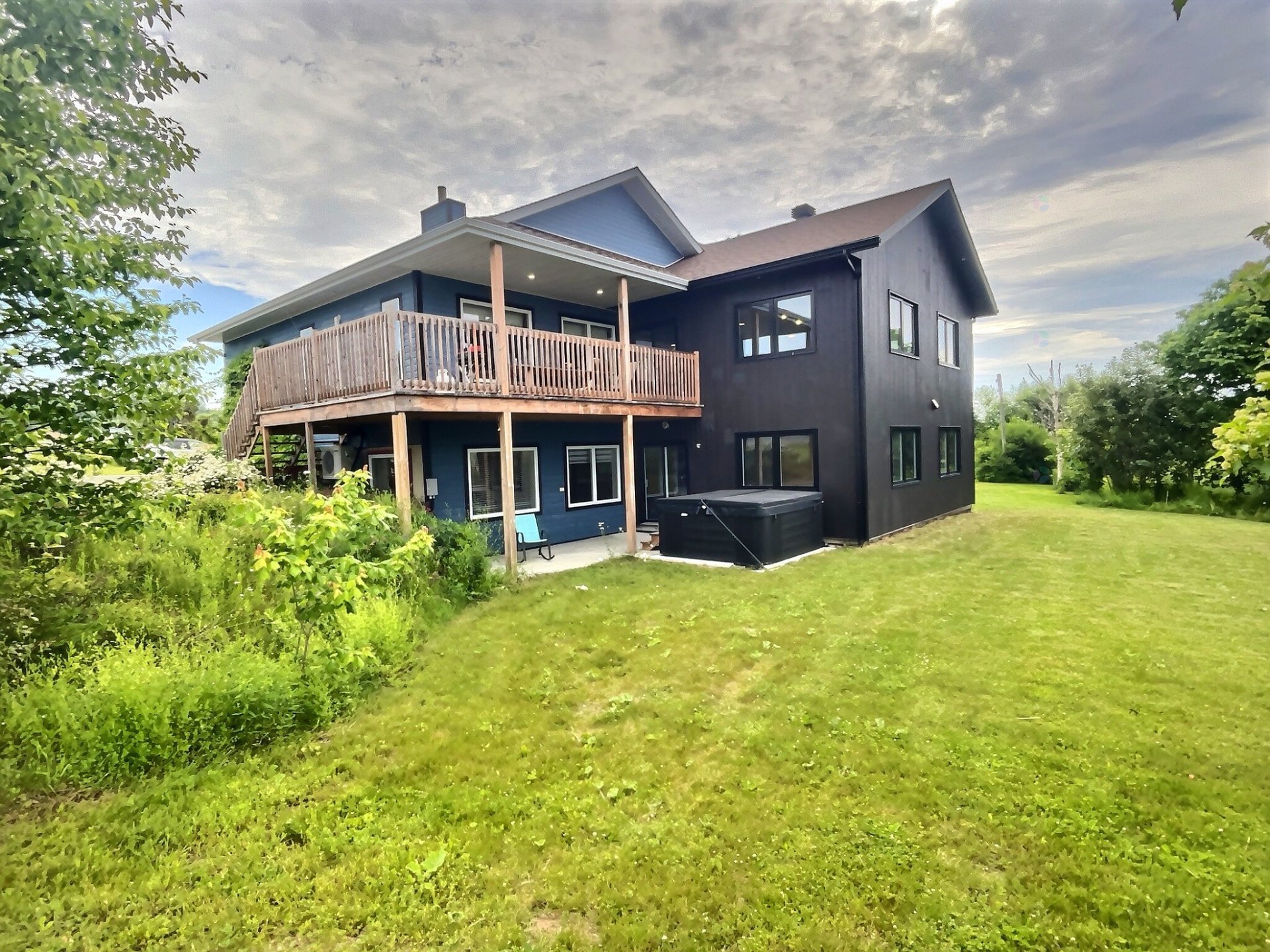 38 Ch. Mercier — photo 1