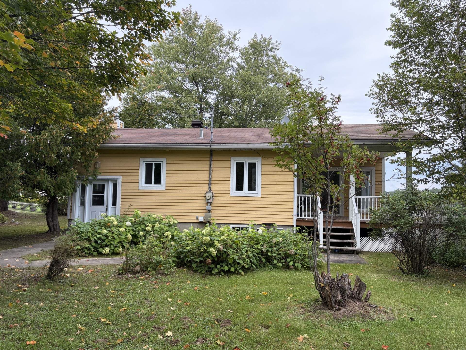 433 Boul. St-Francois — photo 1