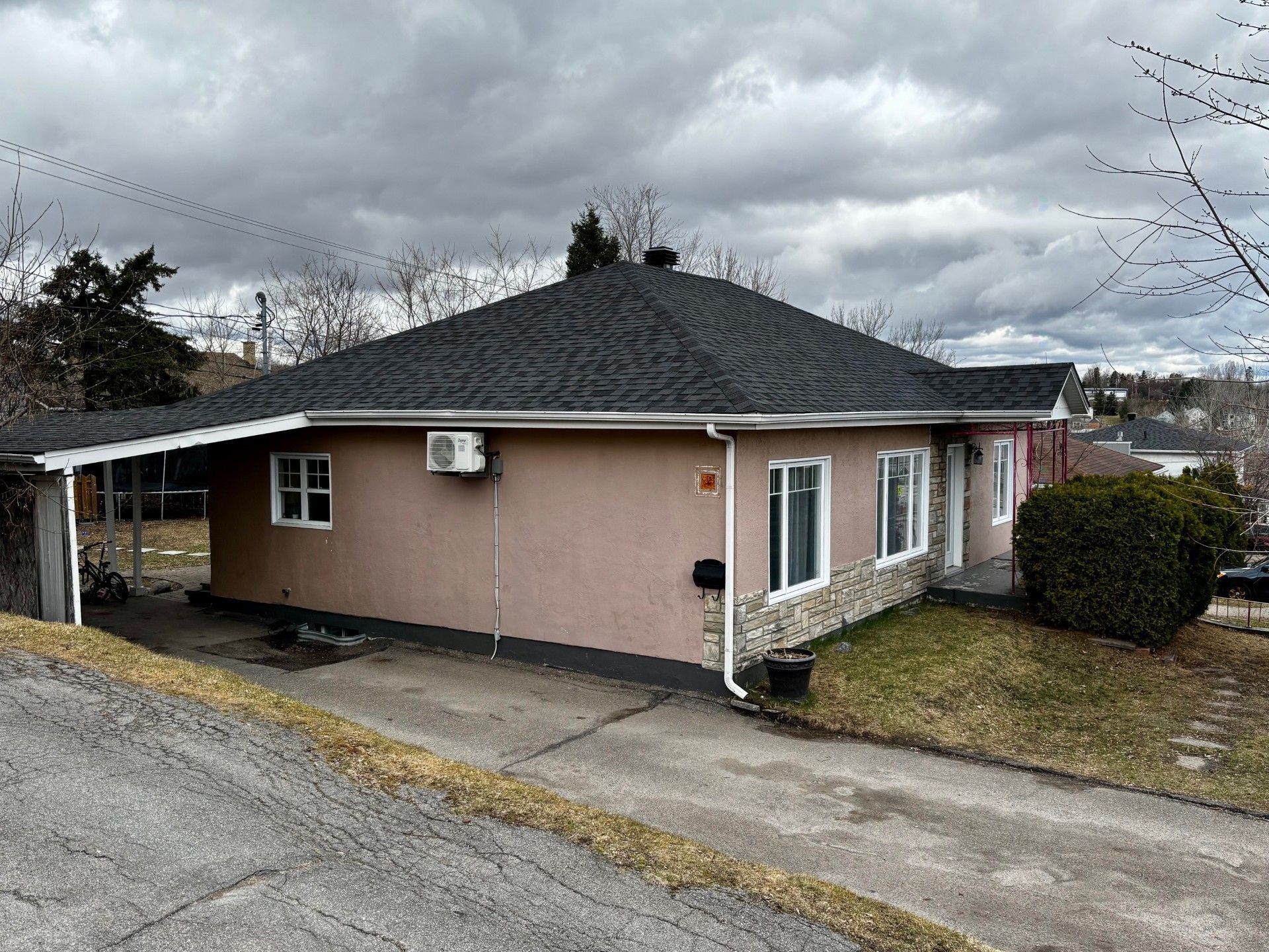 216 Rue Henri-Bourassa — photo 2