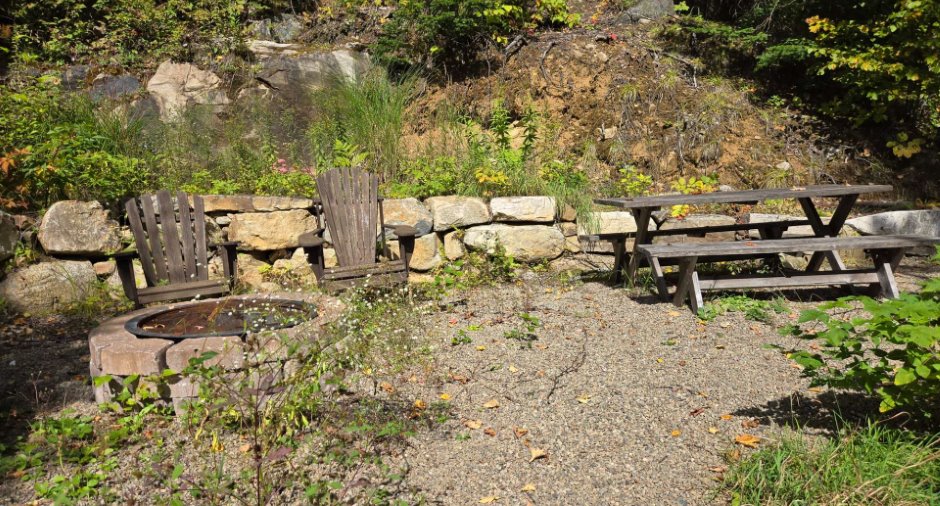 Accès au plan d'eau