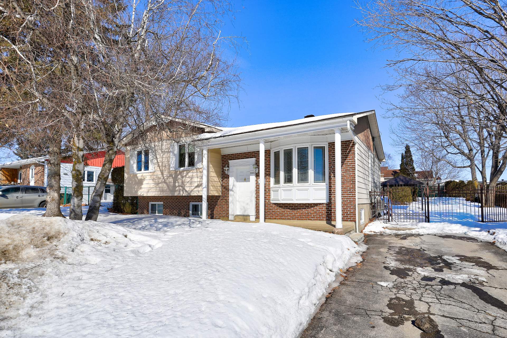 Maison de plain-pied à vendre, Mascouche