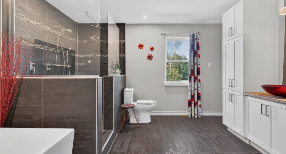 Salle de bains attenante à la CCP